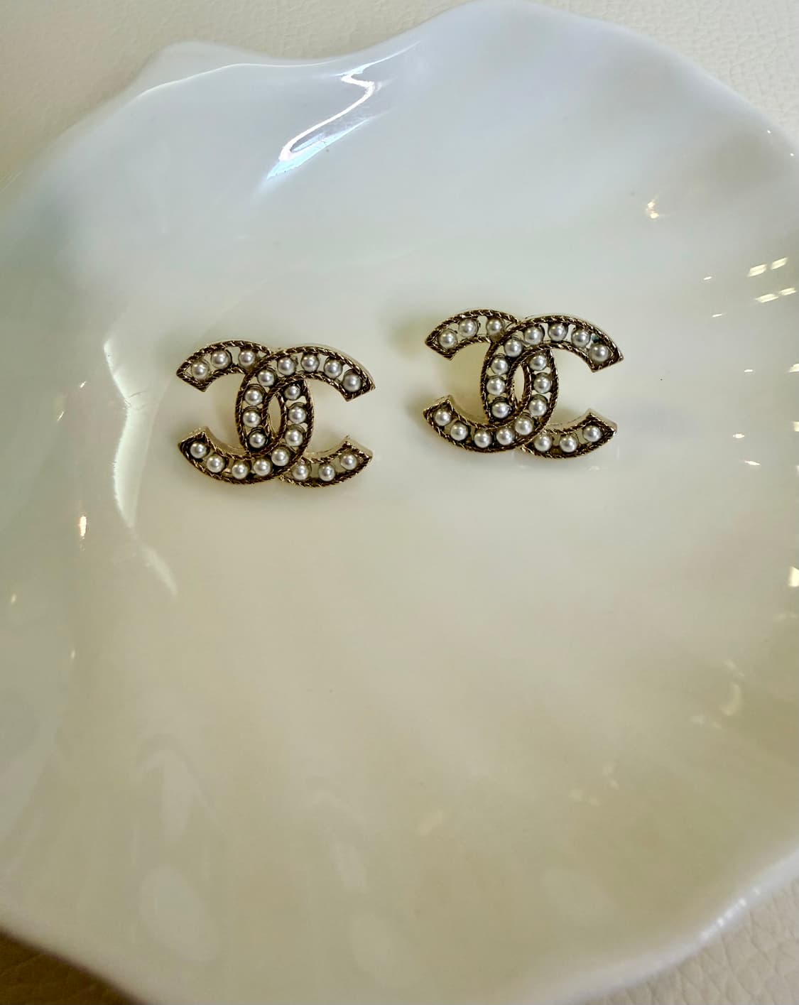 샤넬 진주 CC로고 귀걸이 업사이클링 상품이미지4