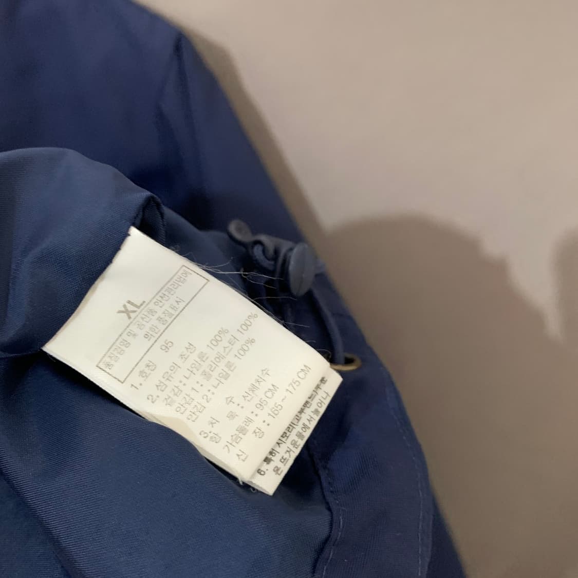 95 XL 노스페이스 여성 네이비 바람막이 후드 자켓 상품이미지5