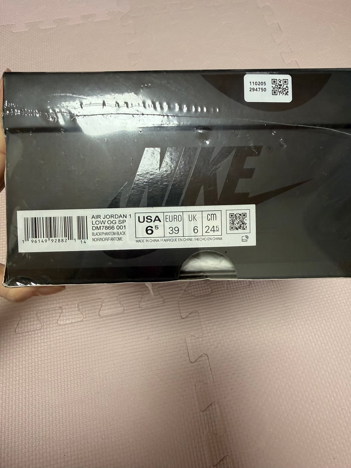 (새상품)  트래비스스캇 245 블랙펜텀 상품이미지3