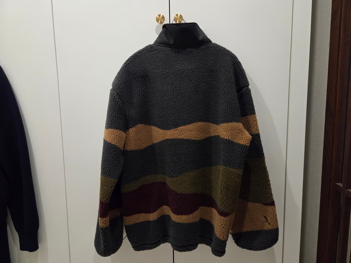 신품급_(M)에이글 AIGLE 플리스 카모 패턴 풀오버 상품이미지2