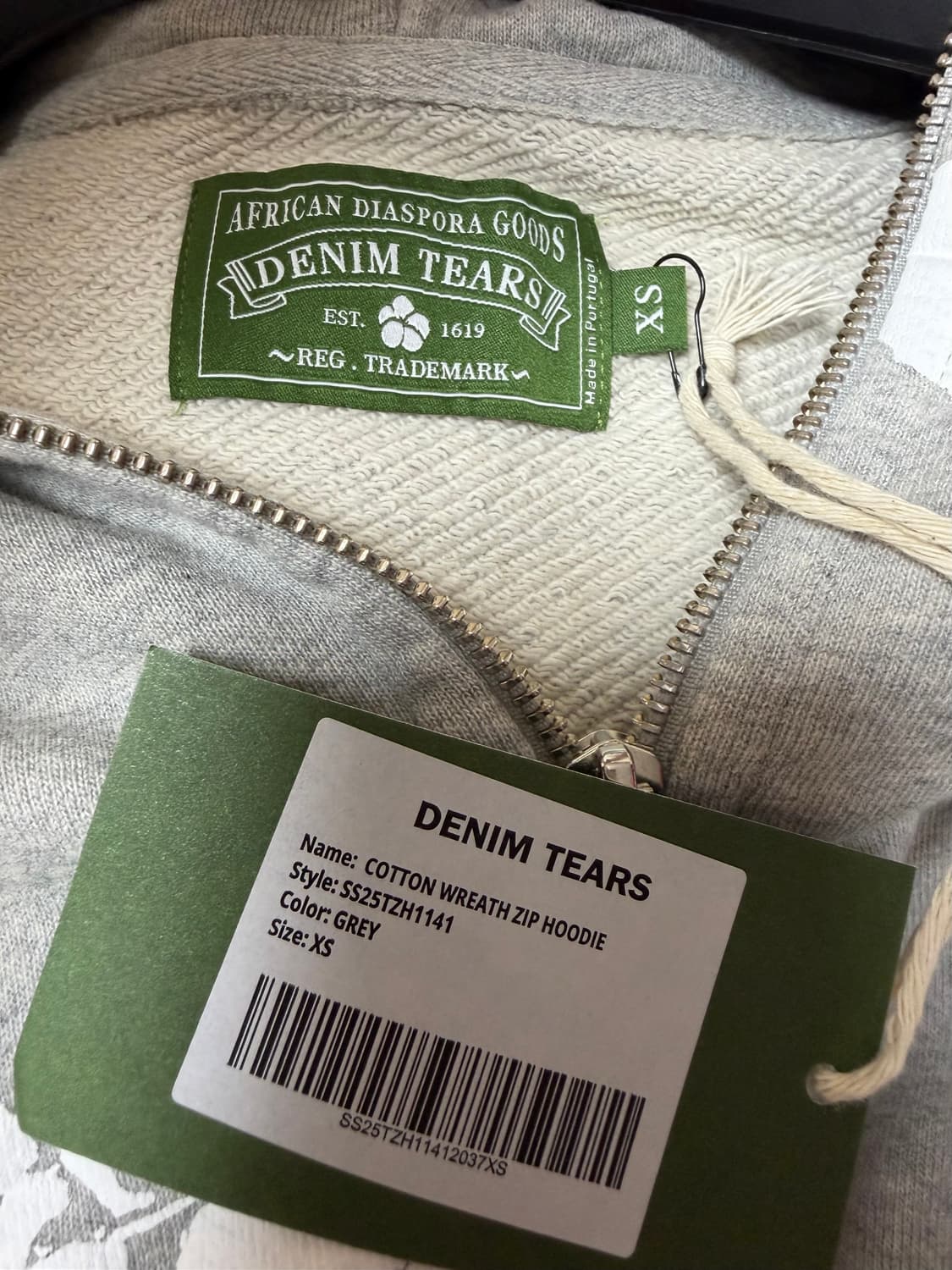 (미시착 새상품) XS 데님티어스 회색 후드집업 상품이미지3