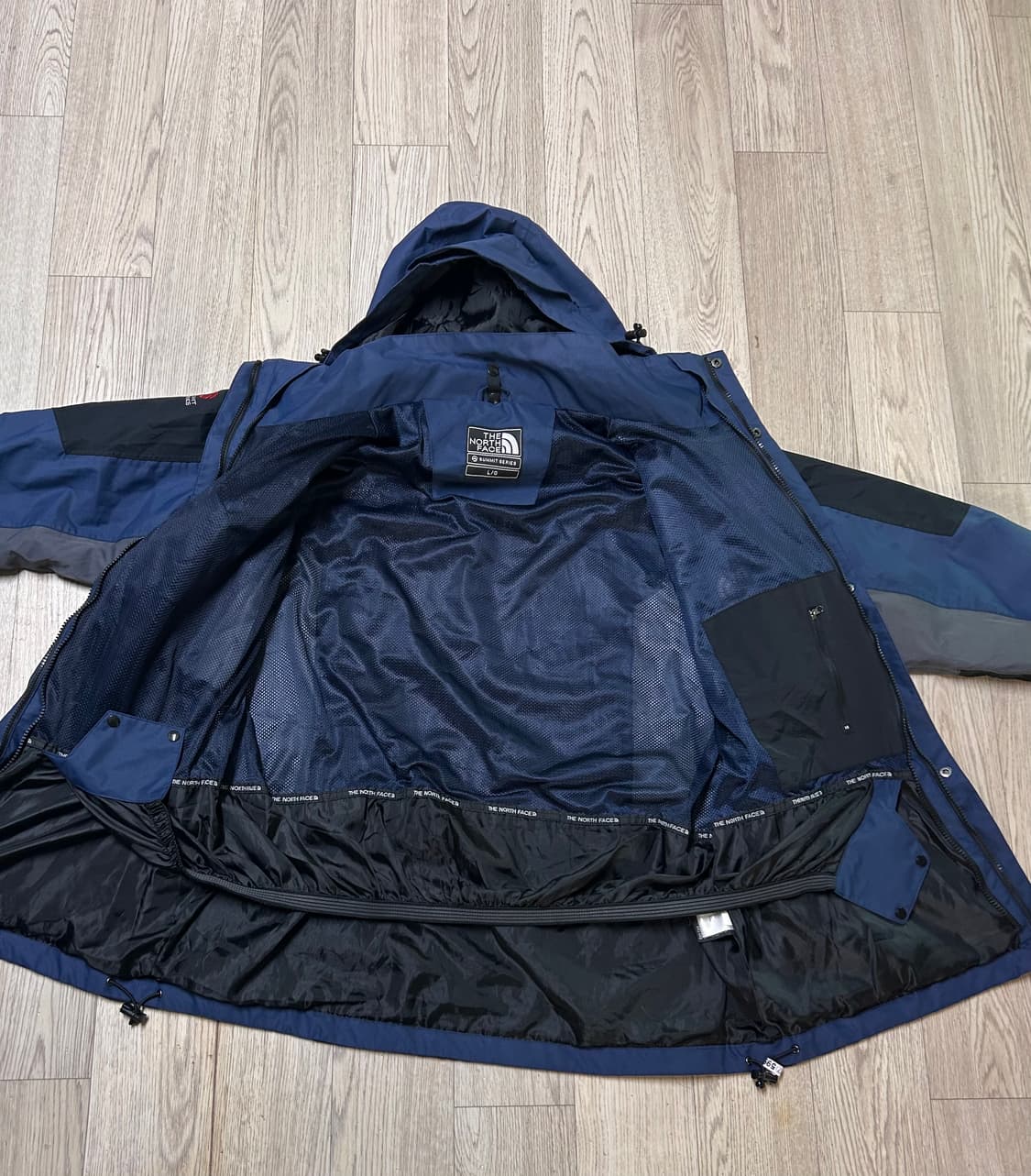 노스페이스 써밋시리즈 해외판 정품 고어텍스 자켓 105 상품이미지5
