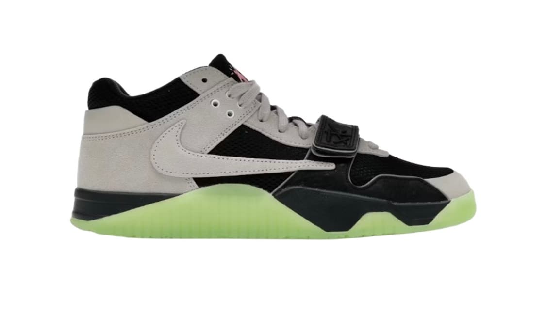 조던 x 트래비스 스캇 x 체이스 B 점프맨 잭 270 팔아요 상품이미지1