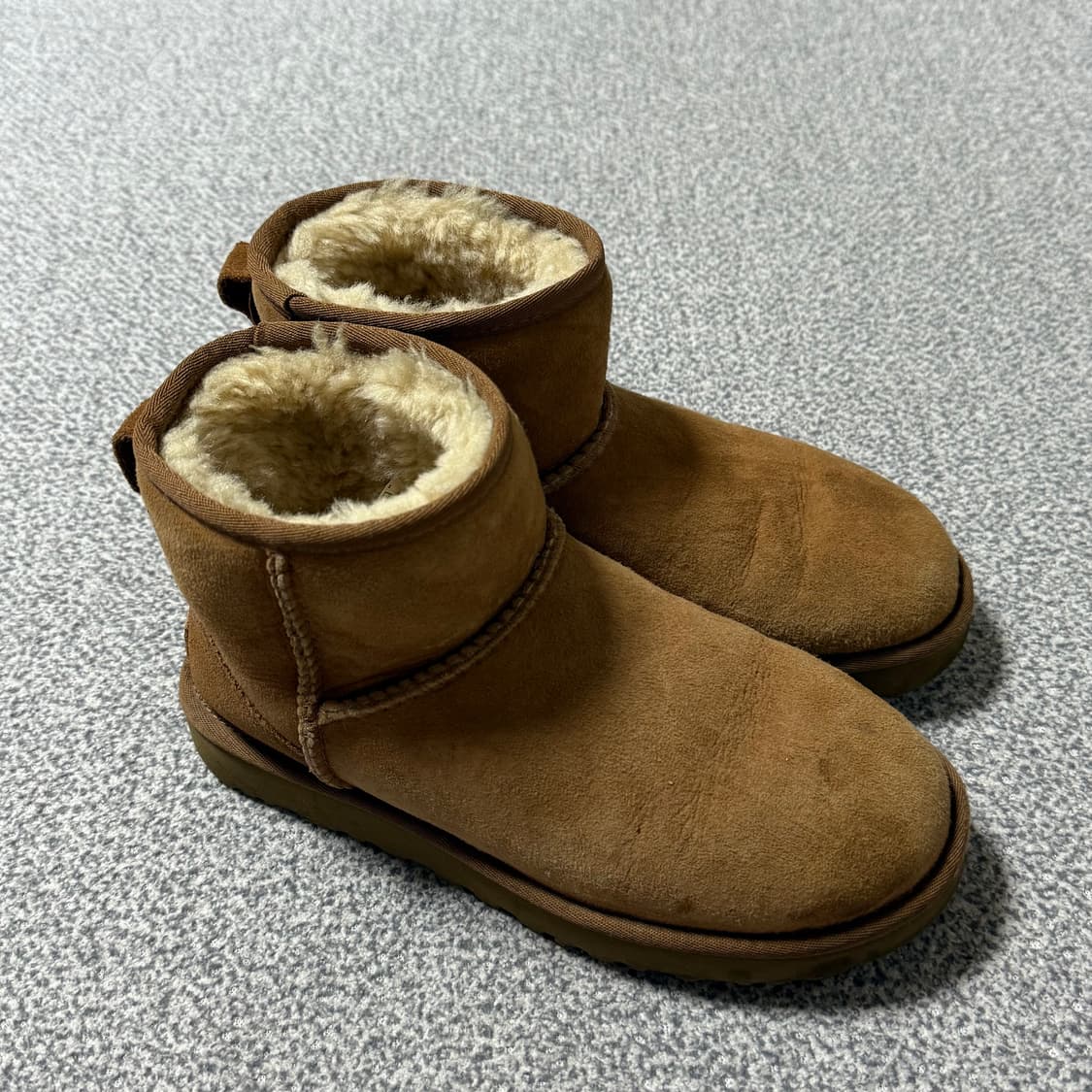 [정가 25만원 정품 UGG] 어그 클래식 미니 230 상품이미지6