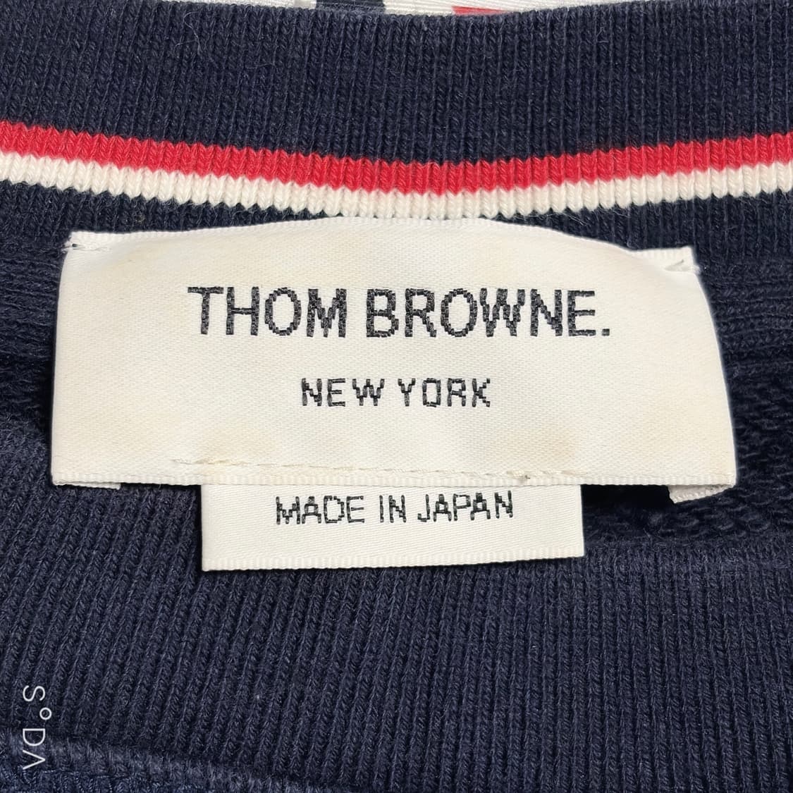 톰브라운 네이비 사선 맨투맨 [4] 상품이미지4