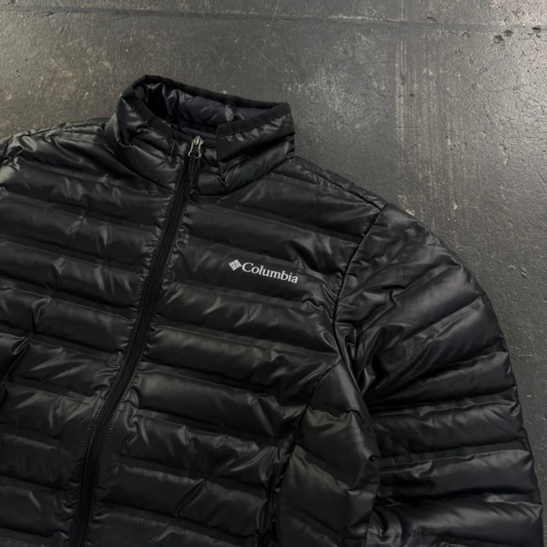 100 콜럼비아 경량패딩 민트급 상품이미지2