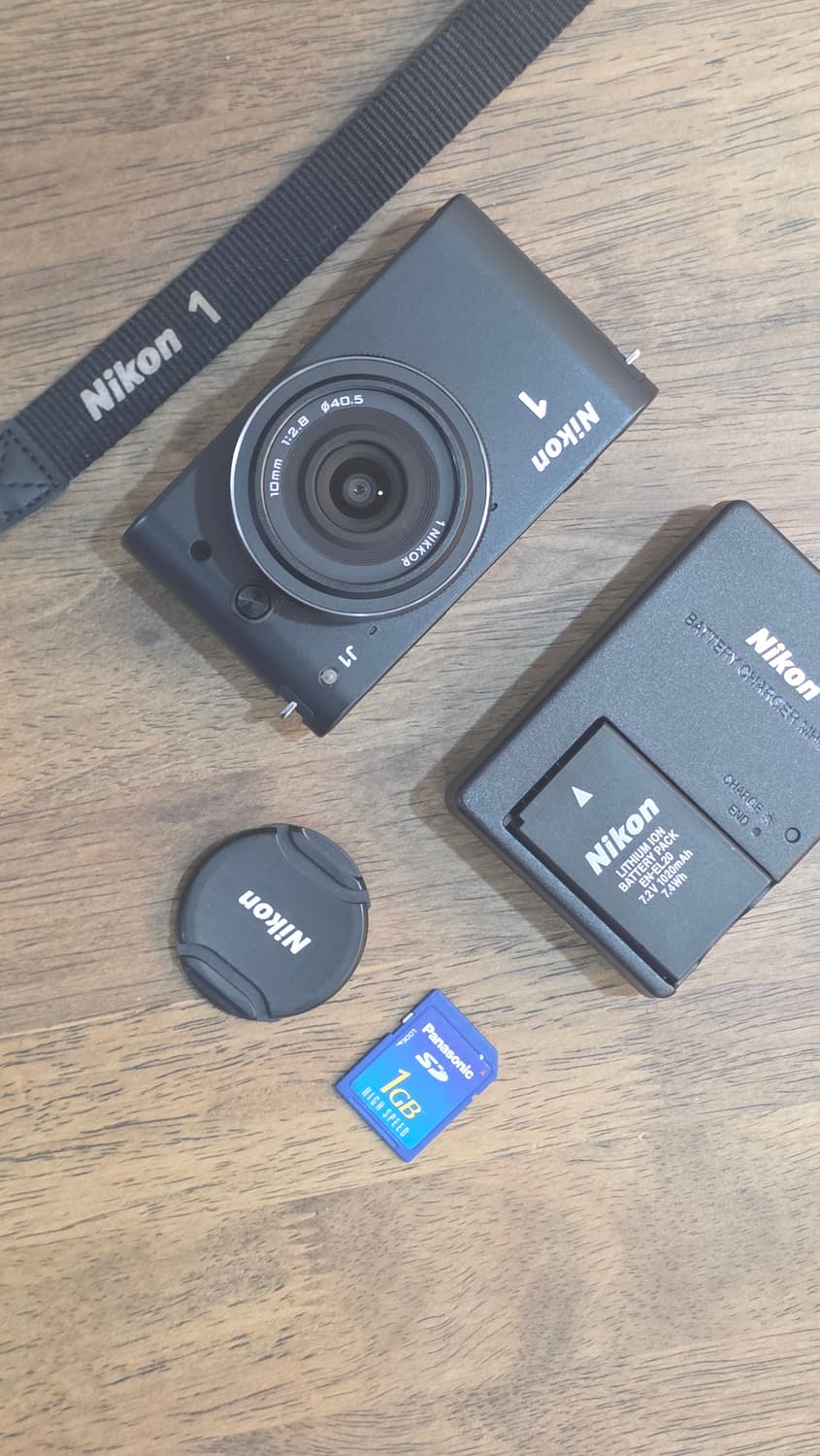 Nikon j1 black 콤팩트 빈티지 카메라 작례 O 상품이미지1