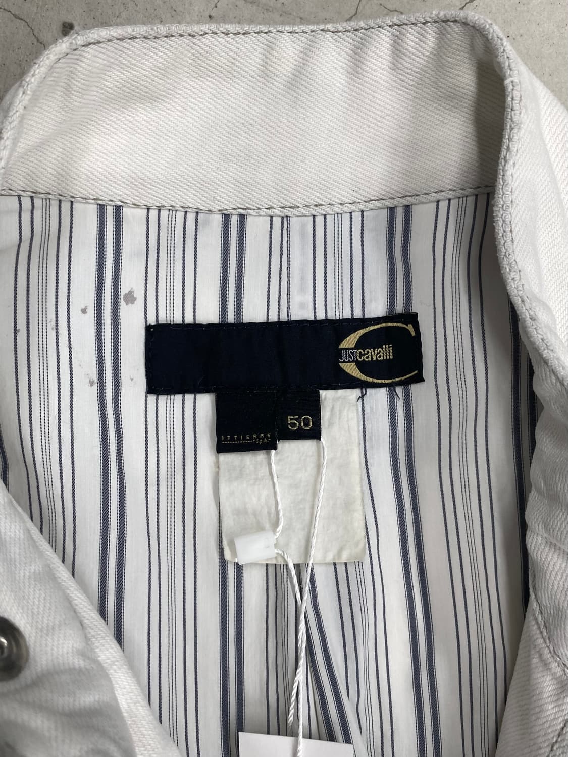 2000s 저스트 카발리 디스트레스드 아일렛 자켓 상품이미지10