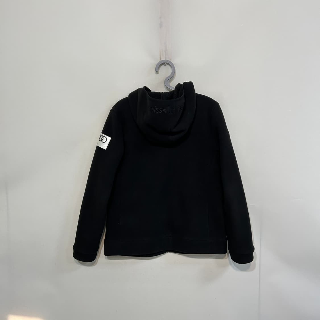 데상트 여성 스위스 아우디 후리스 90 상품이미지2