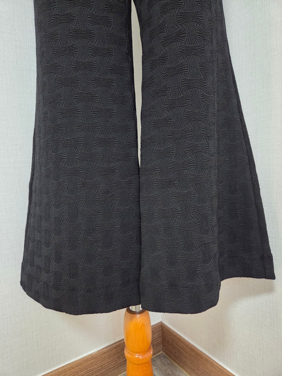 에코스 부츠컷 팬츠 상품이미지3