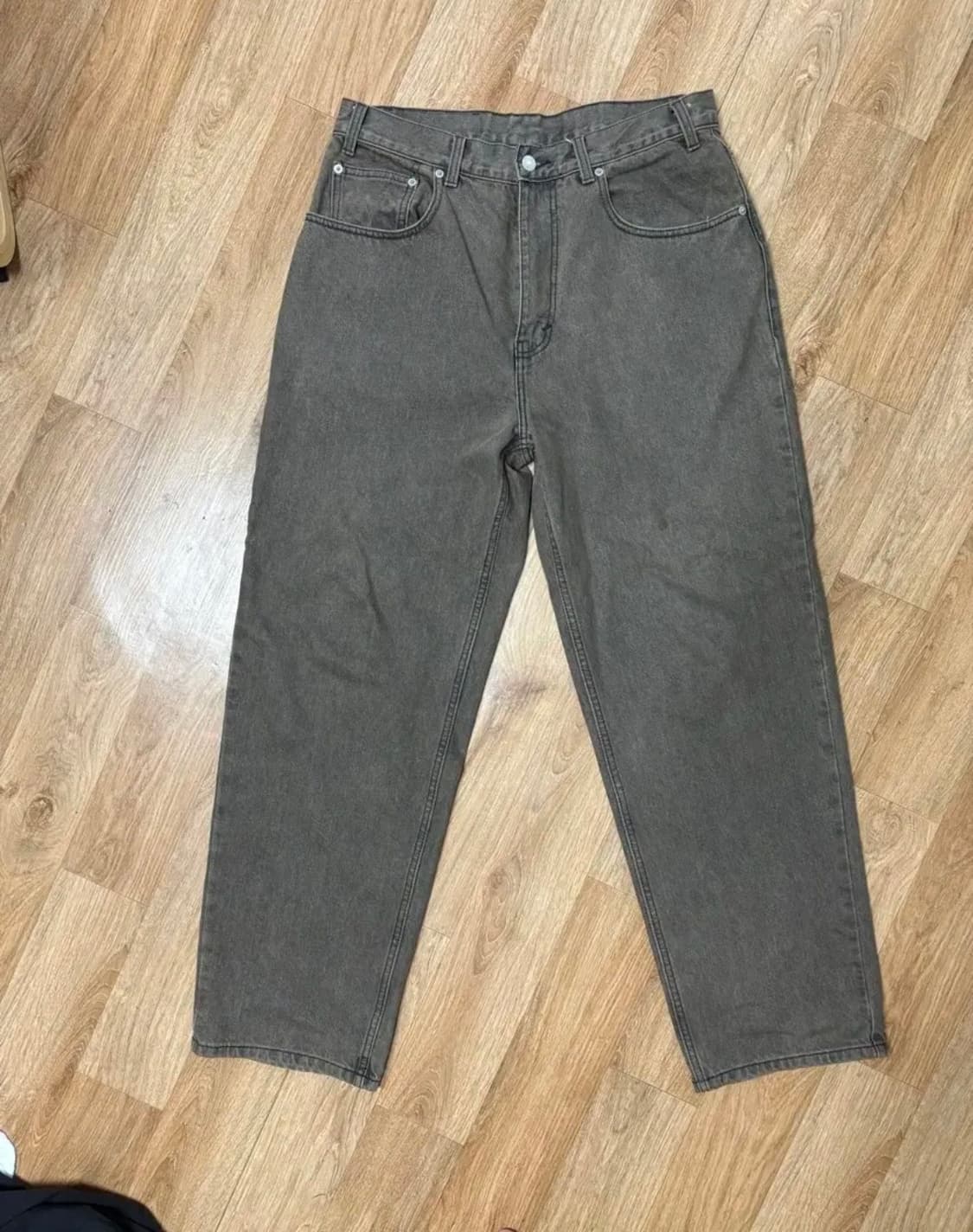 디스이즈네버댓 릴렉스 데님 브라운 상품이미지1