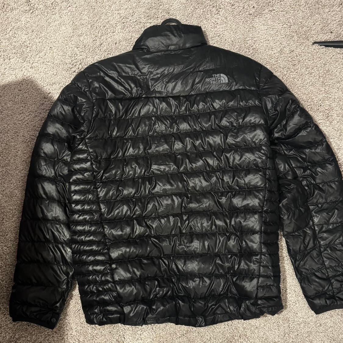 노스페이스 경량 패딩 블랙 상품이미지4