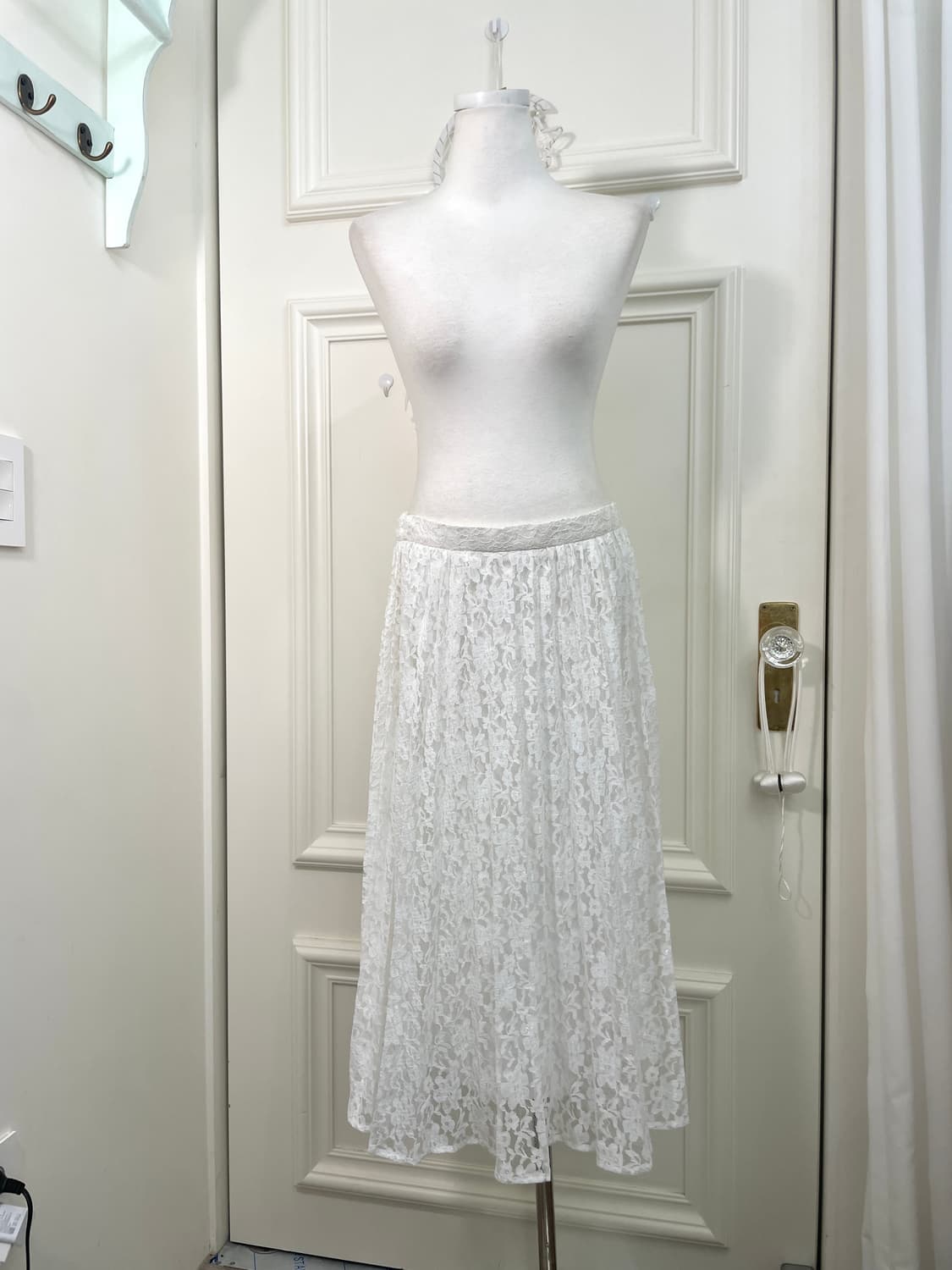 white lace pleats banding long skirt 상품이미지1