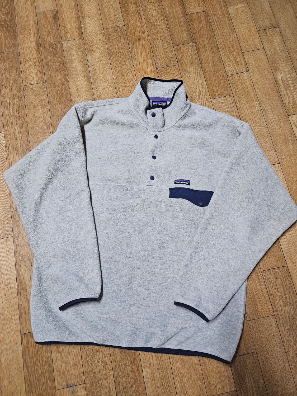 파타고니아 신칠라 헤비웨이트 오트밀 헤더 플리스 후리스 맨투맨  상품이미지2