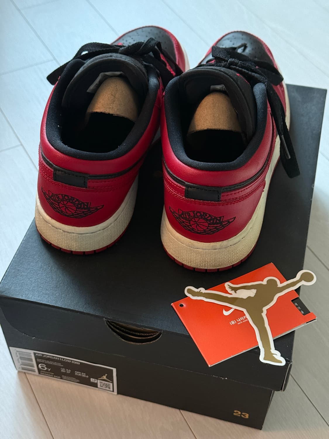 나이키 에어 조던 1 로우 바시티레드 GS 240 상품이미지5