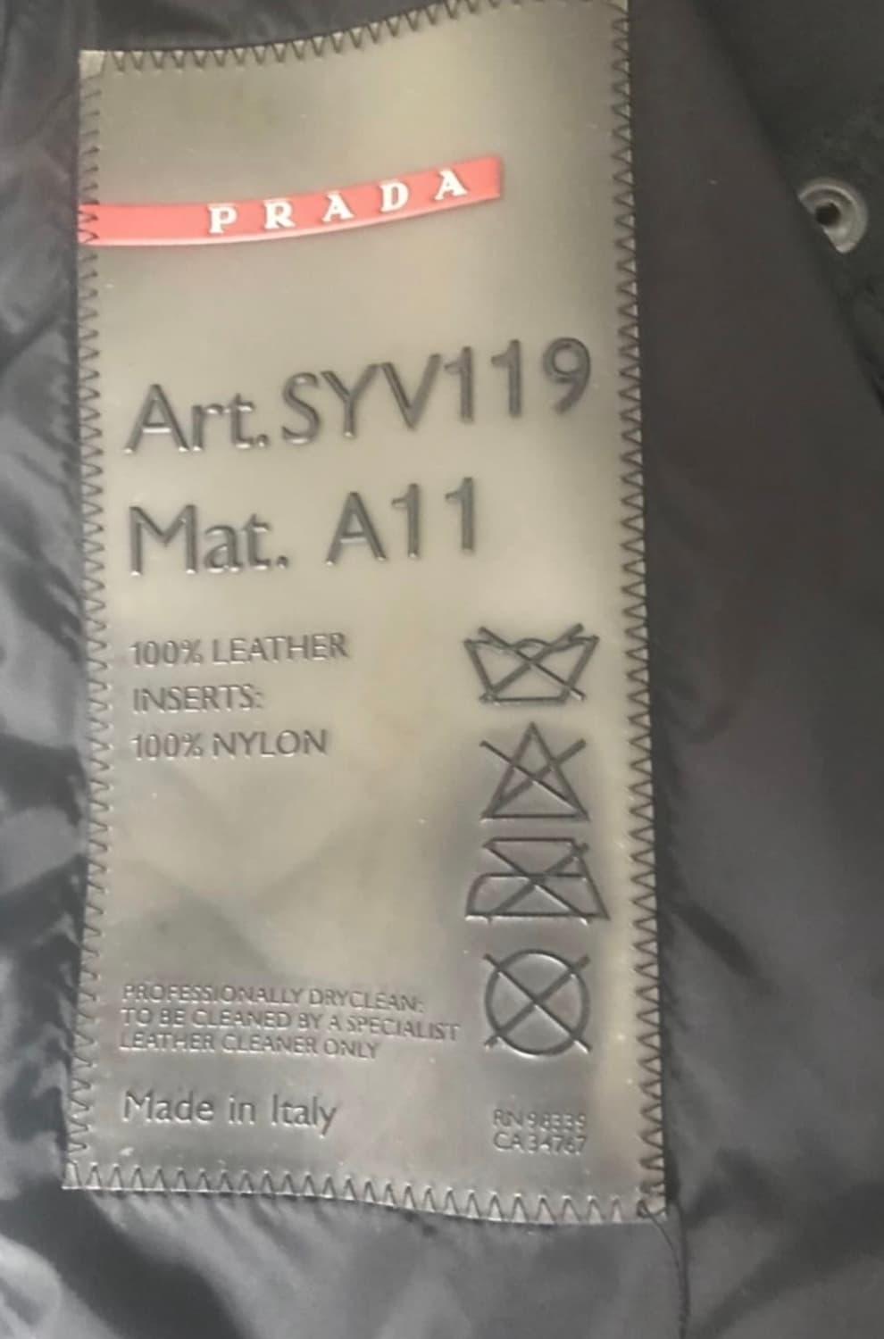 급처)프라다 스포츠 레더 자켓 52/XL 상품이미지3