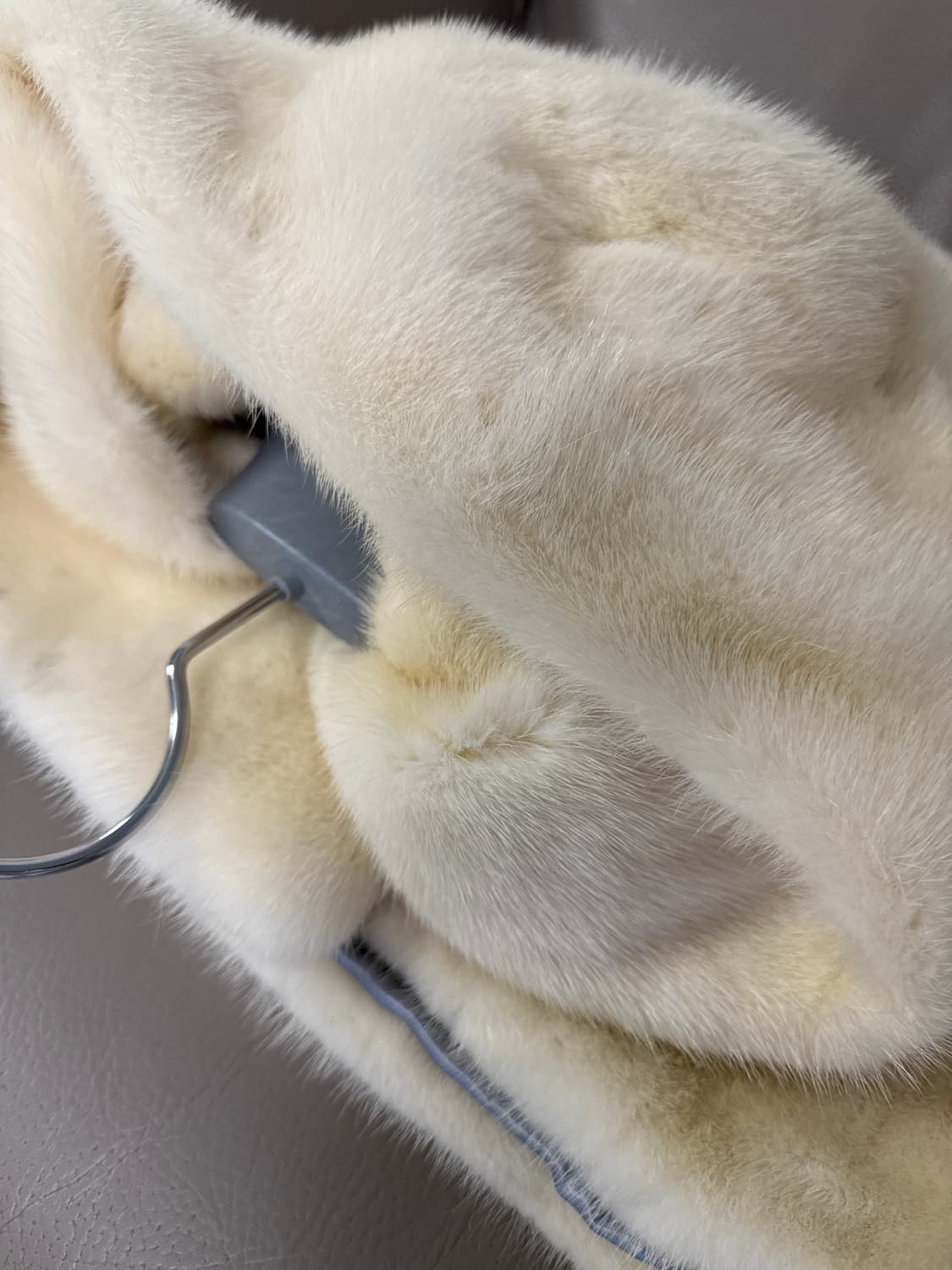 우단모피 휘메일 풀스킨 밀크베스트 상품이미지6