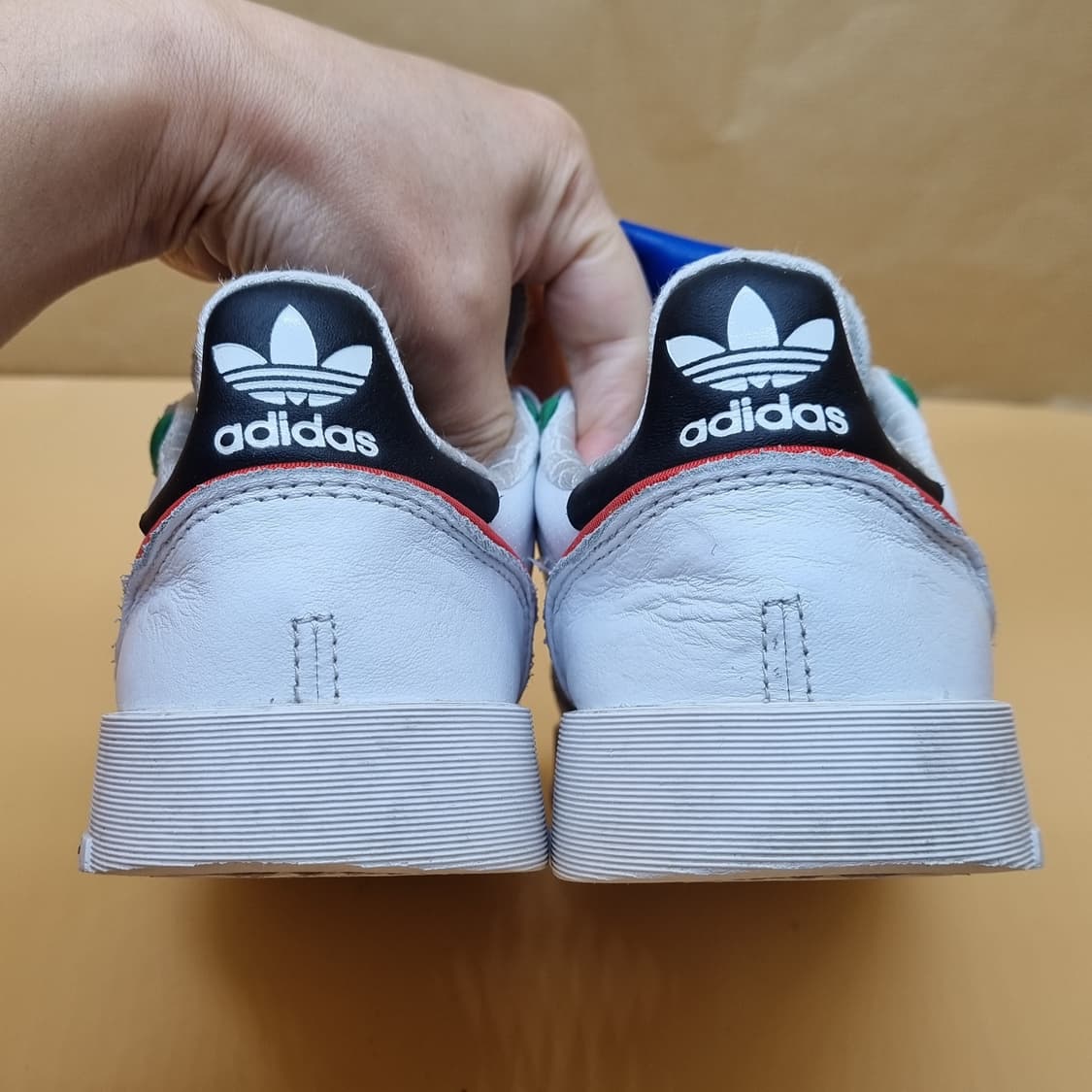 아디다스 슈퍼코트 운동화245 상품이미지4