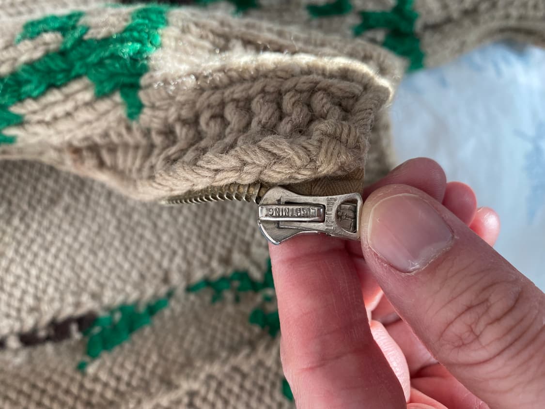 코위찬 스웨터 팝니다 상품이미지3