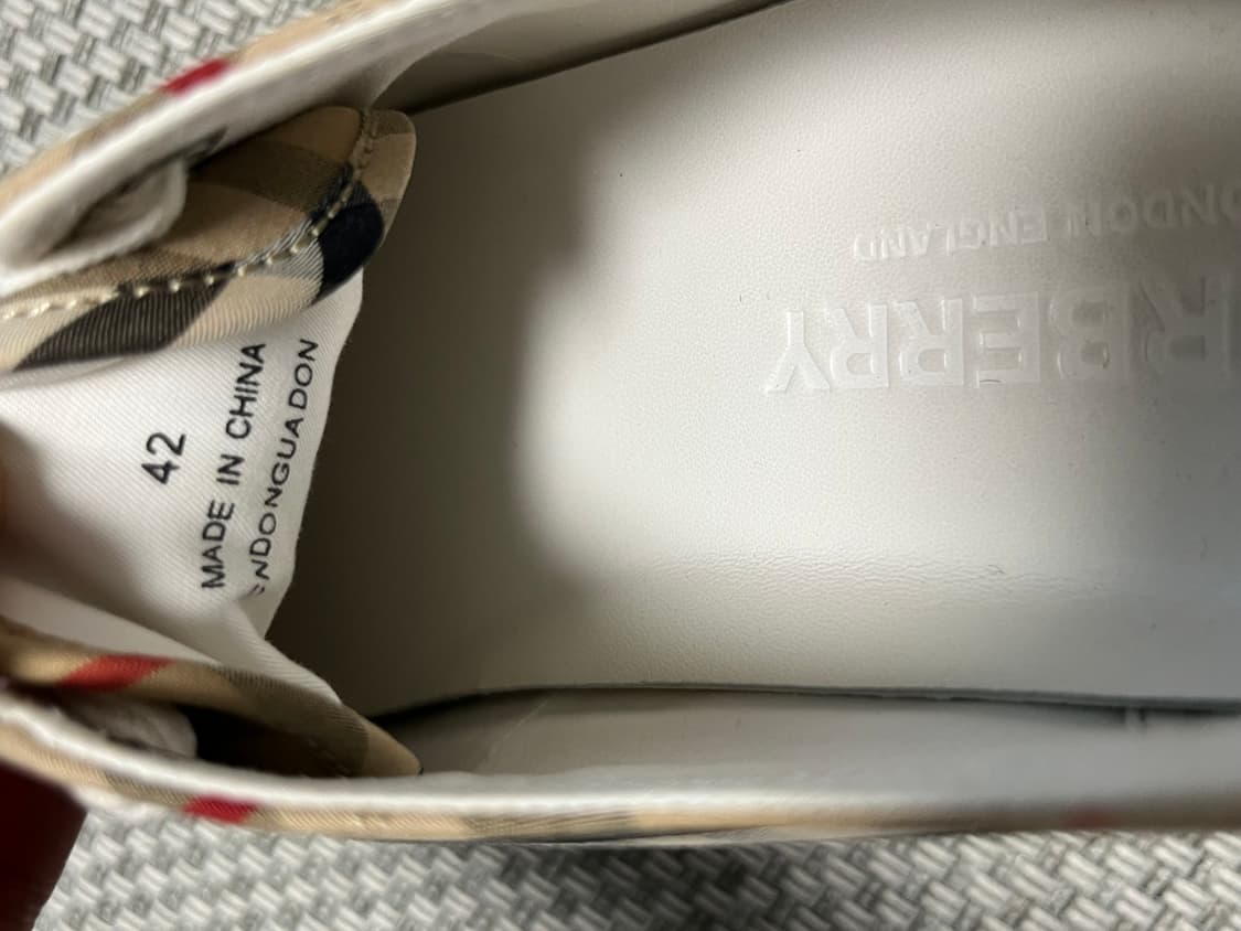 착2회 버버리 신발 스니커즈  상품이미지2