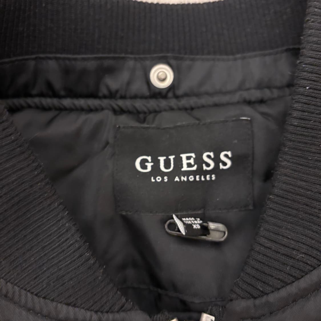 게스 블랙 봄버 자켓 상품이미지3