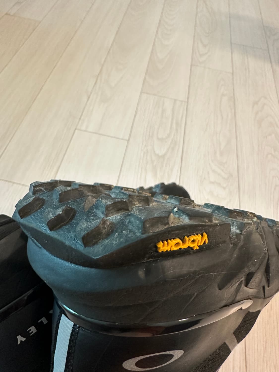 오클리 라이트 브리드 트리플 블랙 상품이미지3