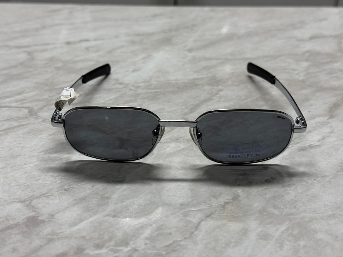 00s BERKELEY 실버 스퀘어 선글라스 상품이미지1