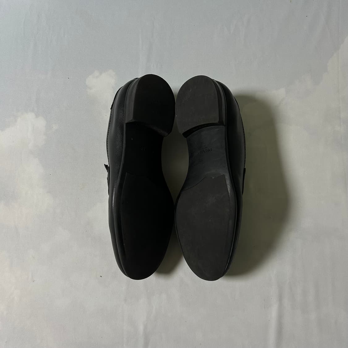 Prada classic strap loafers shoes 상품이미지5