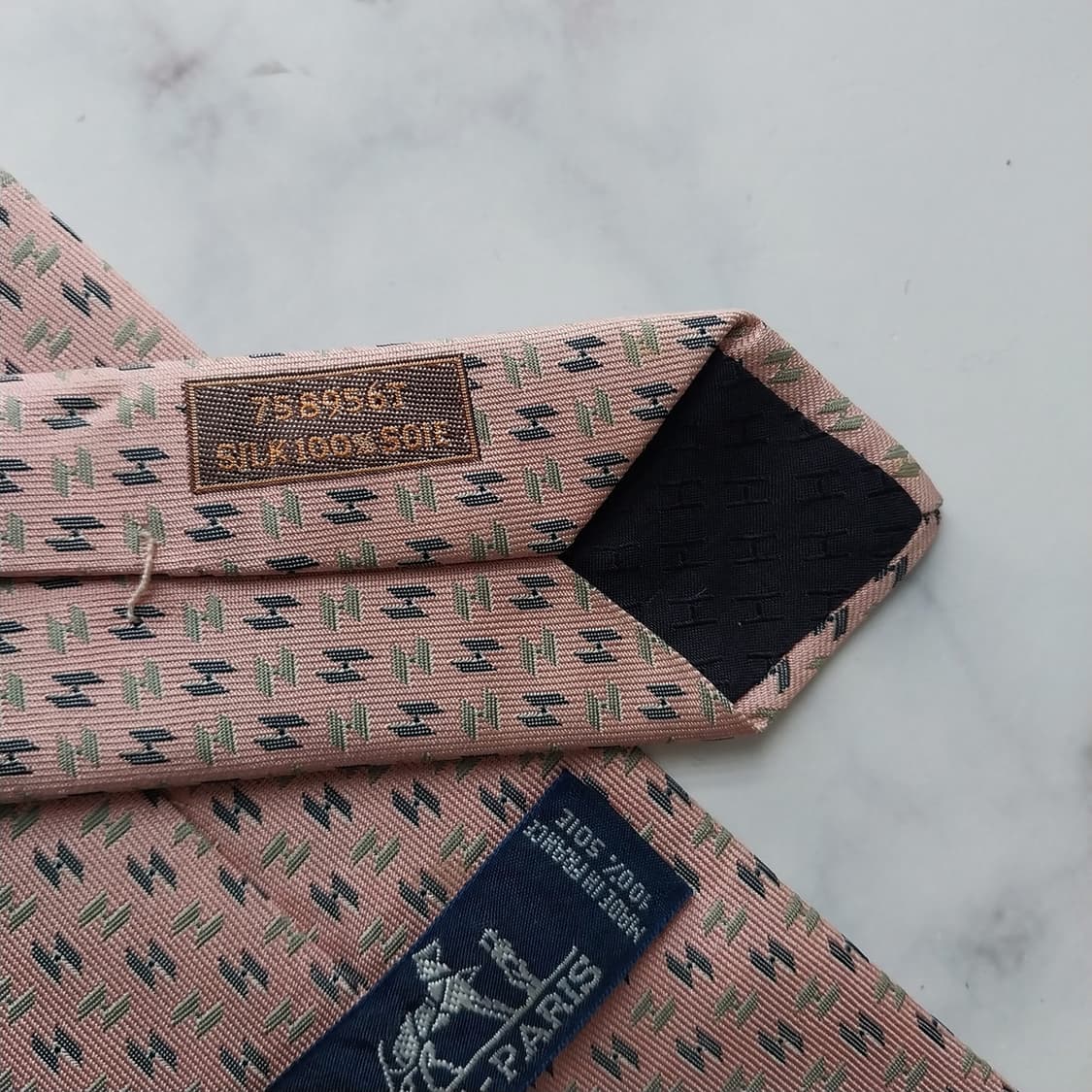 에르메스 실크 핑크 H 자카드 넥타이 9.7cm A등급 K1477
 상품이미지9