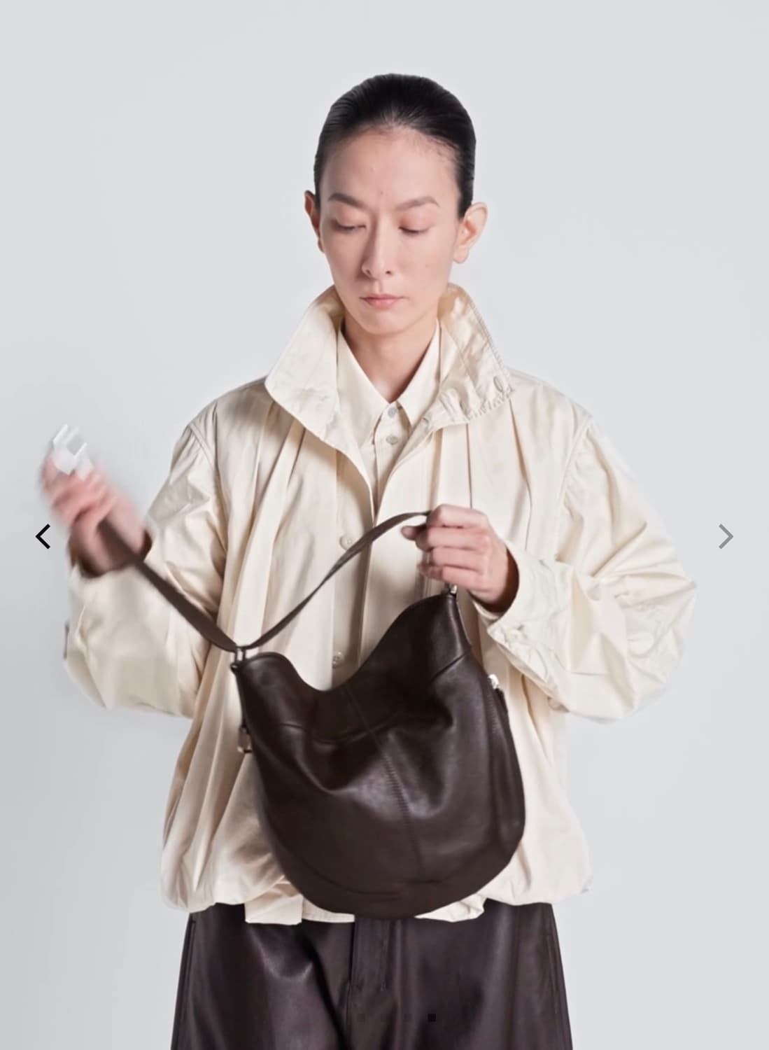 르메르 26ss QUIVER 퀴버 호보 백/다크 초콜렛 상품이미지3