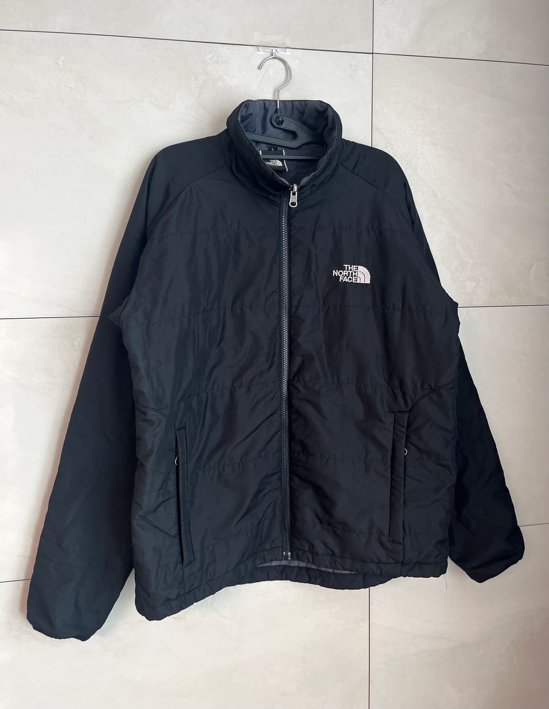 노스페이스 경량 패딩 자켓 블랙 [100] 상품이미지2