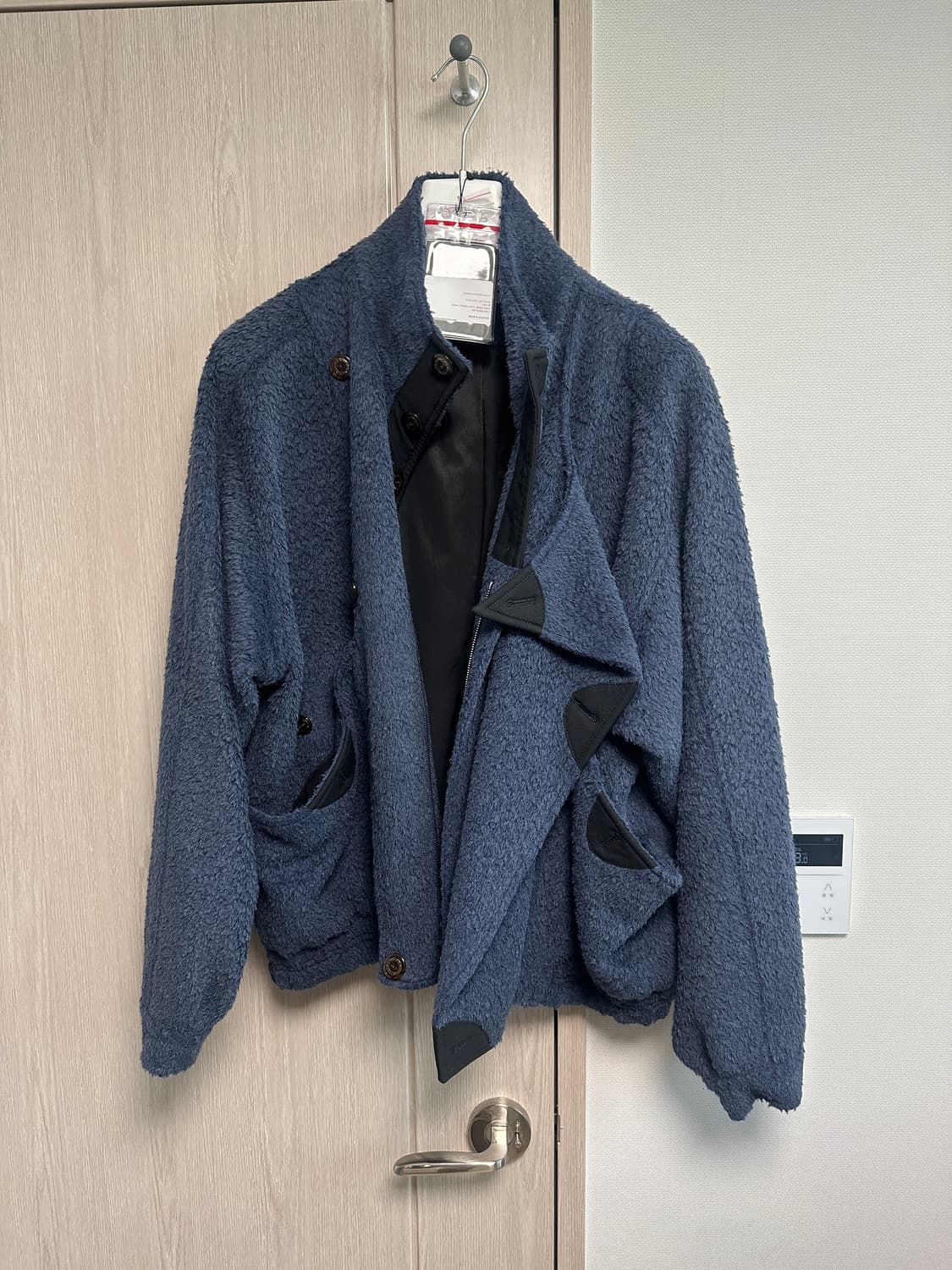 (48) 키코 코스타디노브 머스크 봄버 상품이미지2