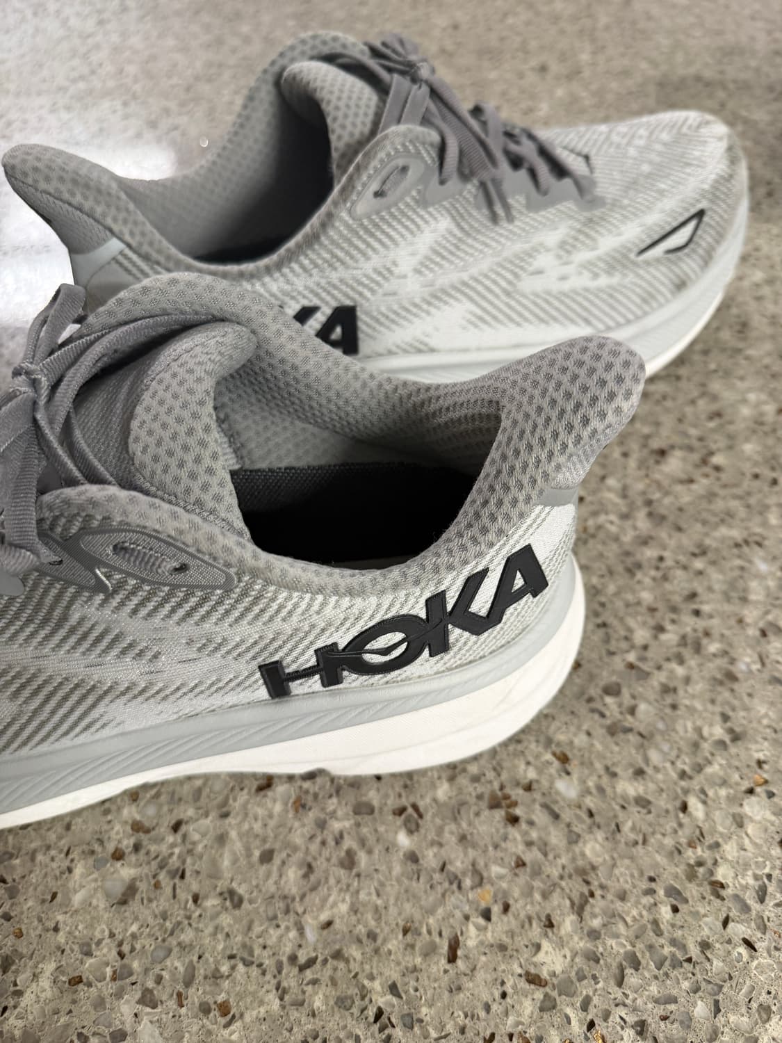 호카 클리프톤 9 와이드 미스트 블랙 275 상품이미지6