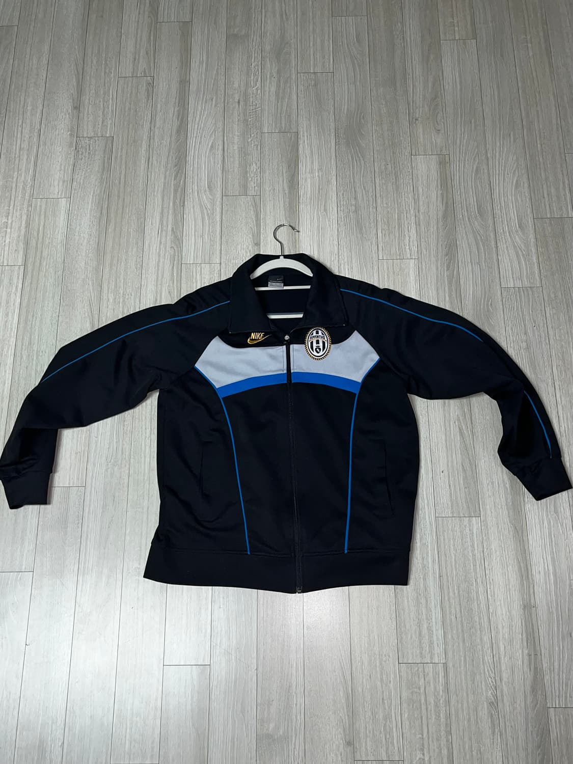 나이키 유벤투스 싸커 져지 상품이미지1