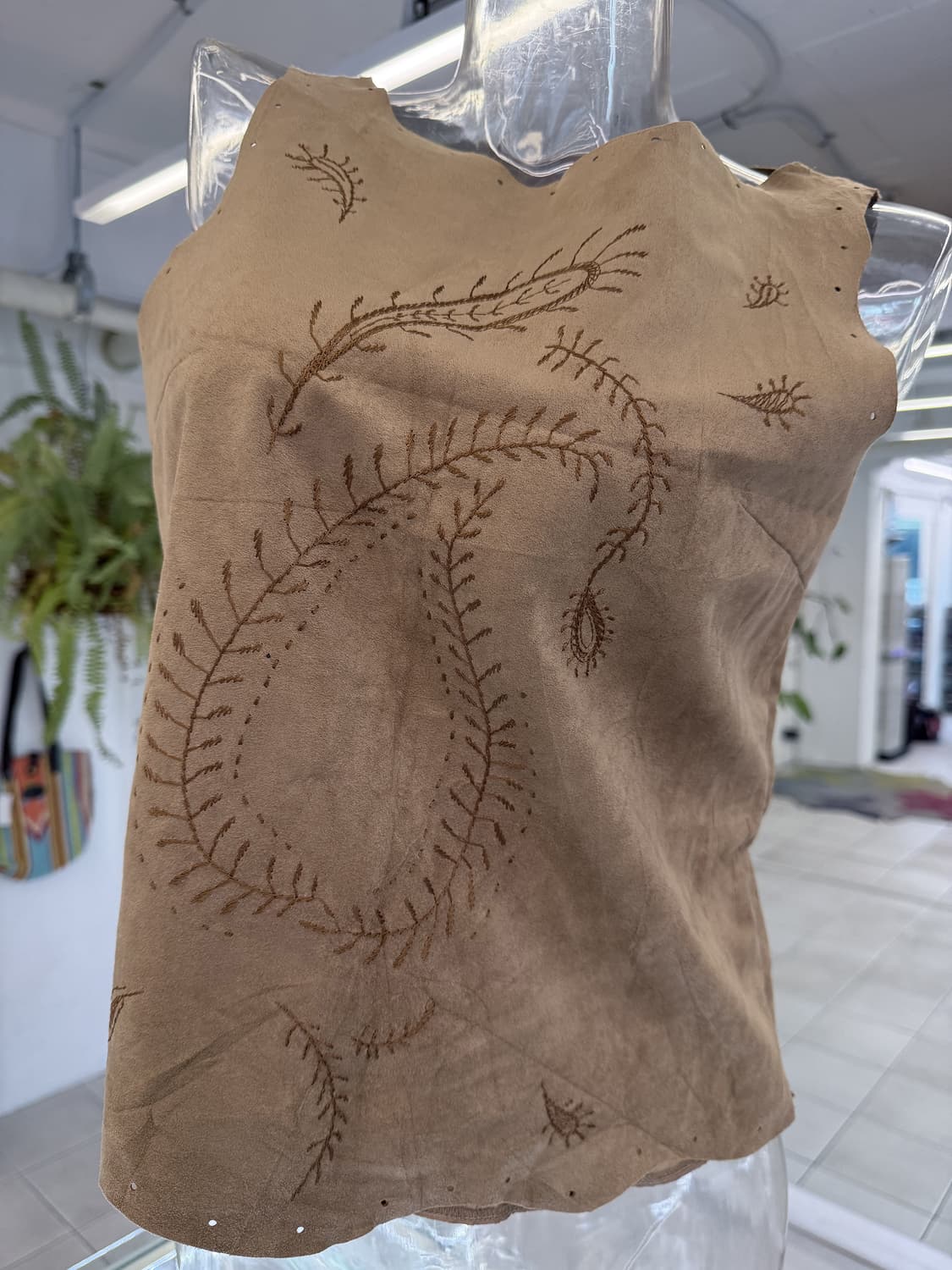 emboidery suede top 상품이미지2