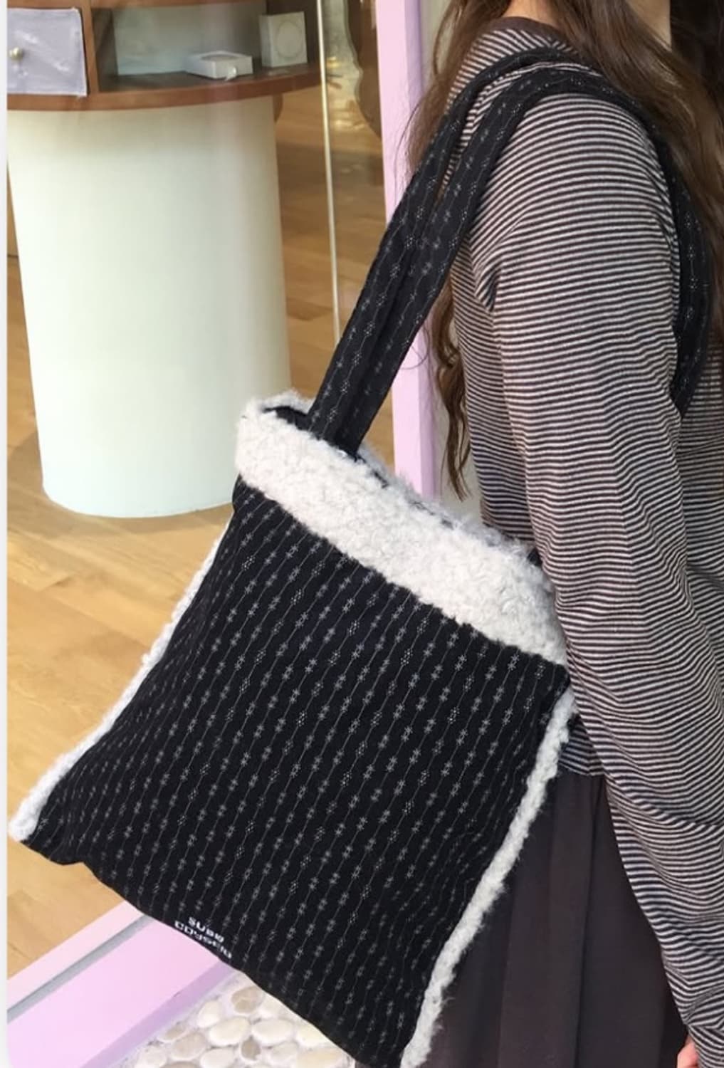 (내일 바로 우체국 발송) 코이세이오 수부 패딩 슈즈 블랙 가방 슈케이스 상품이미지2