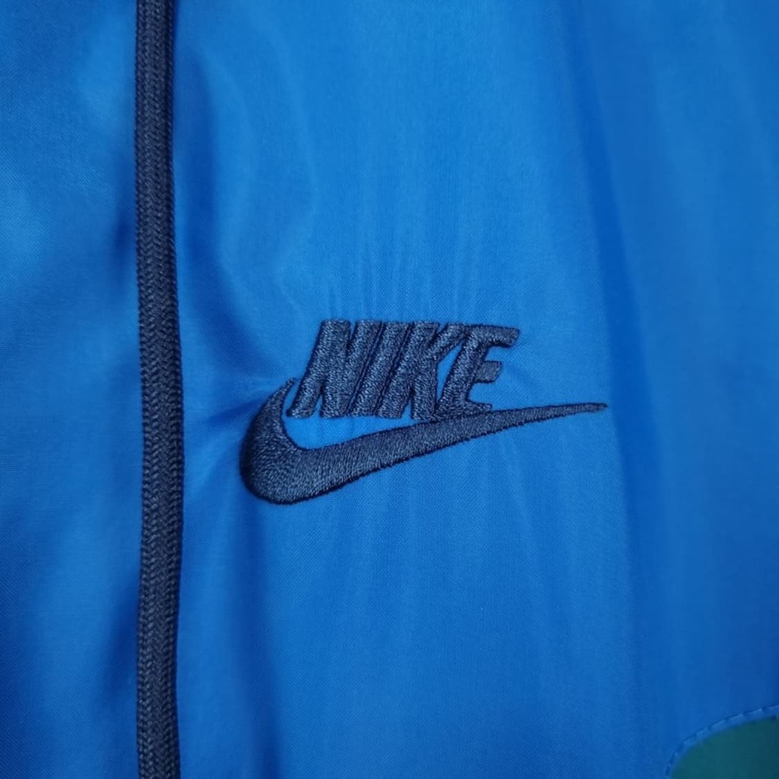 [나이키] 로고 프린팅 윈드러너 바람막이 자켓 M19575 상품이미지6