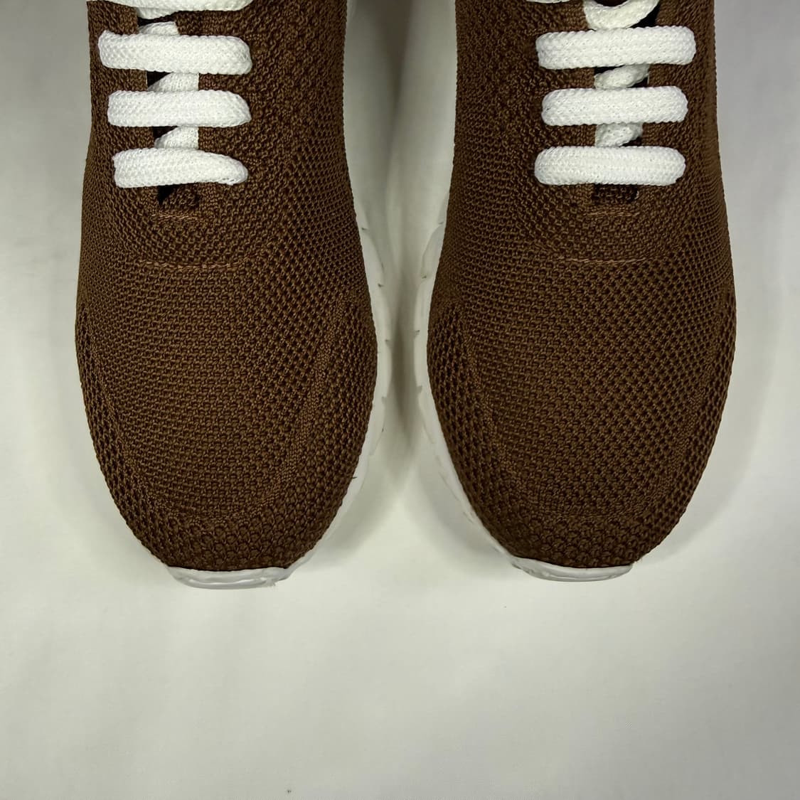 키톤 니트 핏 러닝 슈즈 스니커즈 브라운 상품이미지3