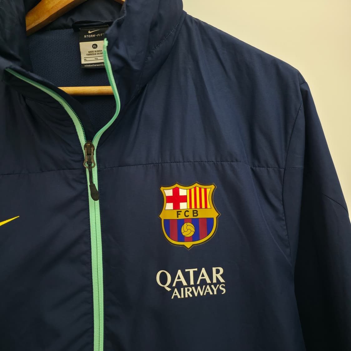 [XL] 나이키 FC바르셀로나 바람막이 네이비 상품이미지4