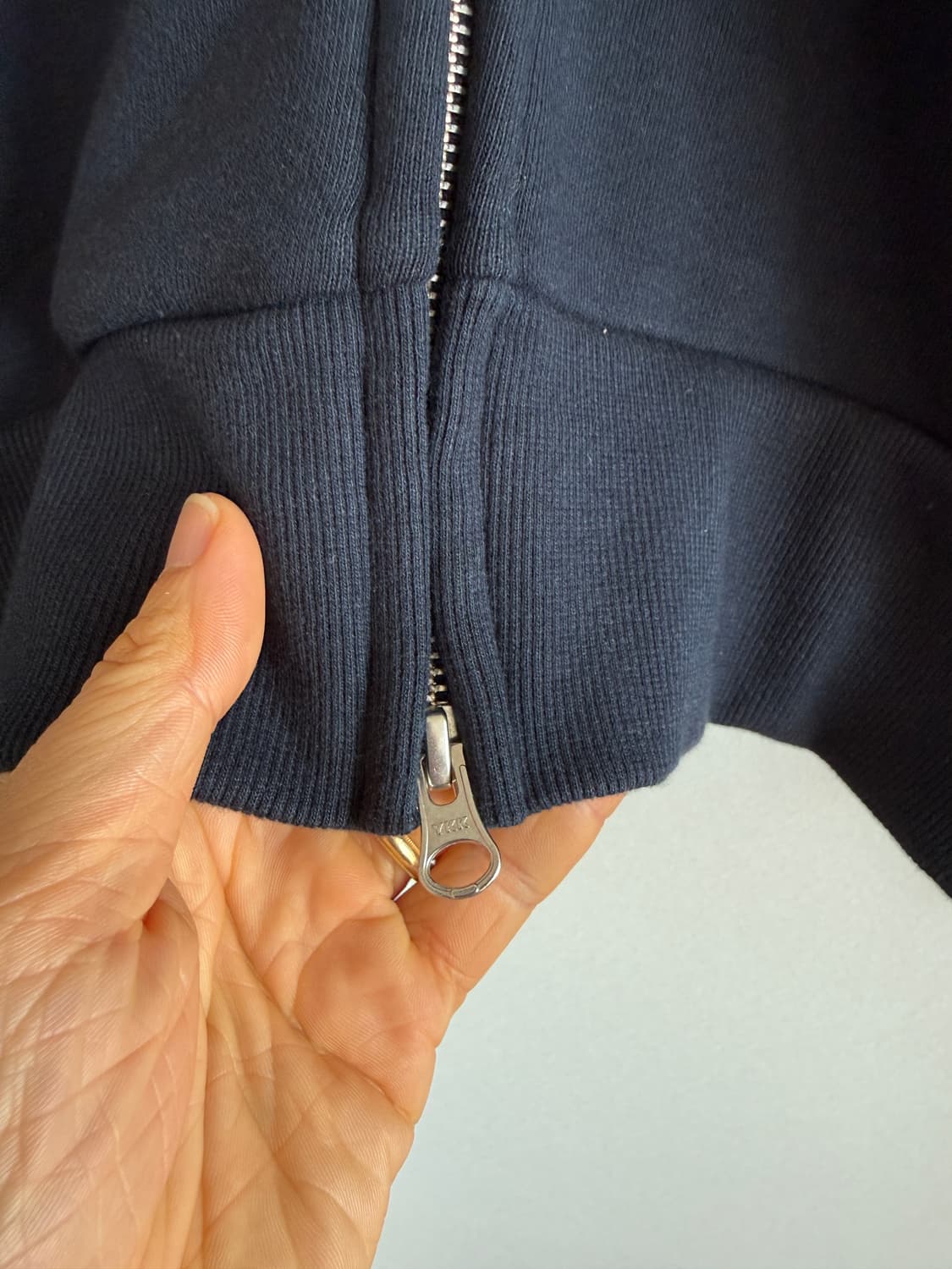 러브이즈트루(LUVISTRUE) 후드집업 상품이미지4