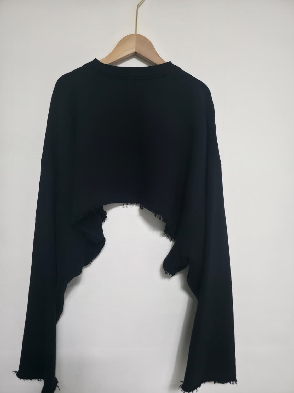 N°21 누메로벤티우노 블랙 크롭 컷오프 스웻셔츠 S 상품이미지3