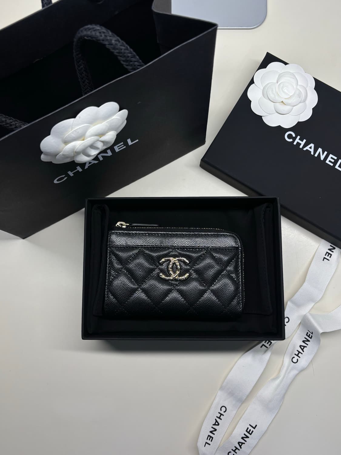 샤넬 캐비어 지퍼카드지갑 상품이미지2