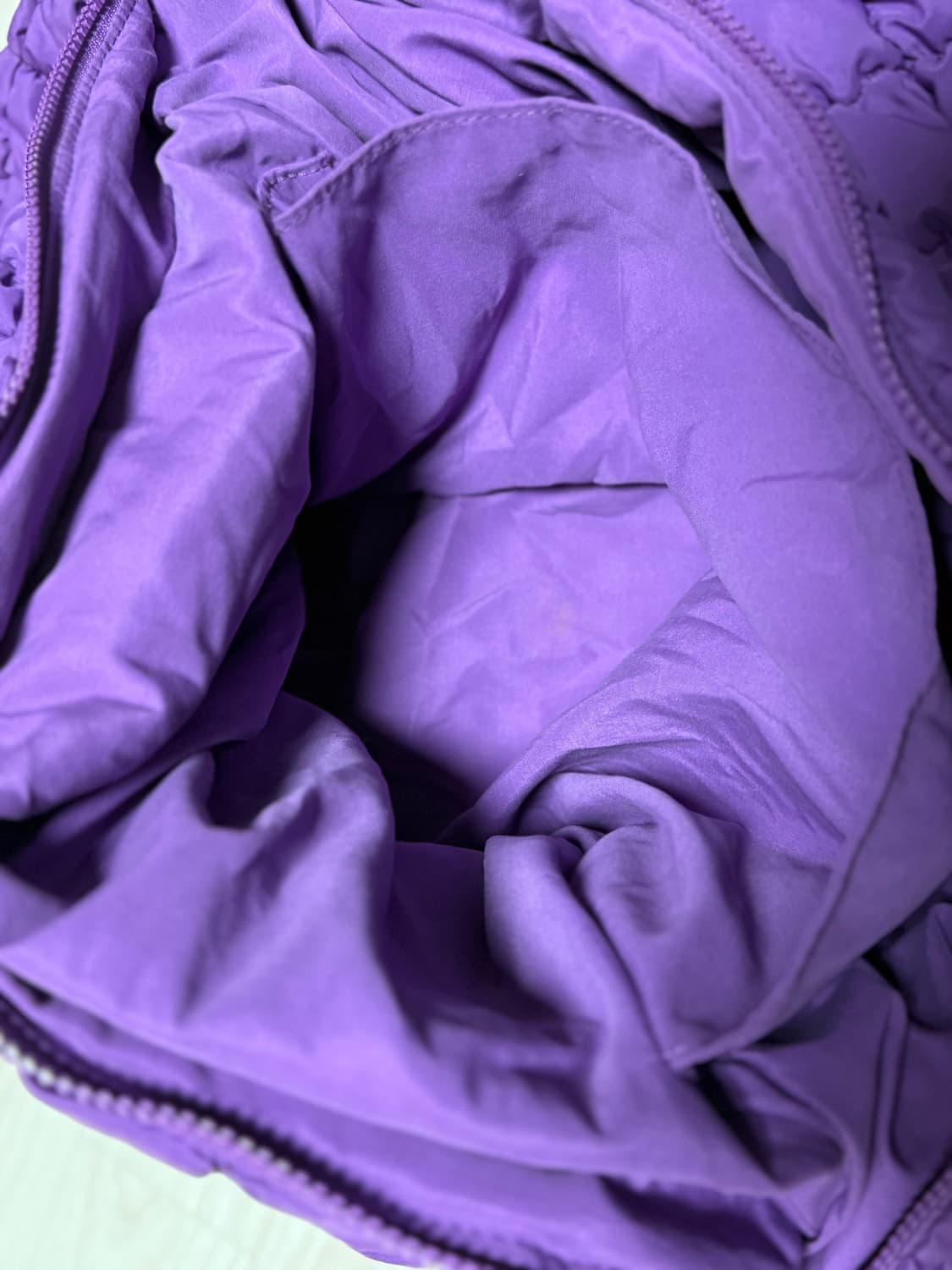 COS 오버사이즈 퀼티드 구름백 보라 상품이미지7