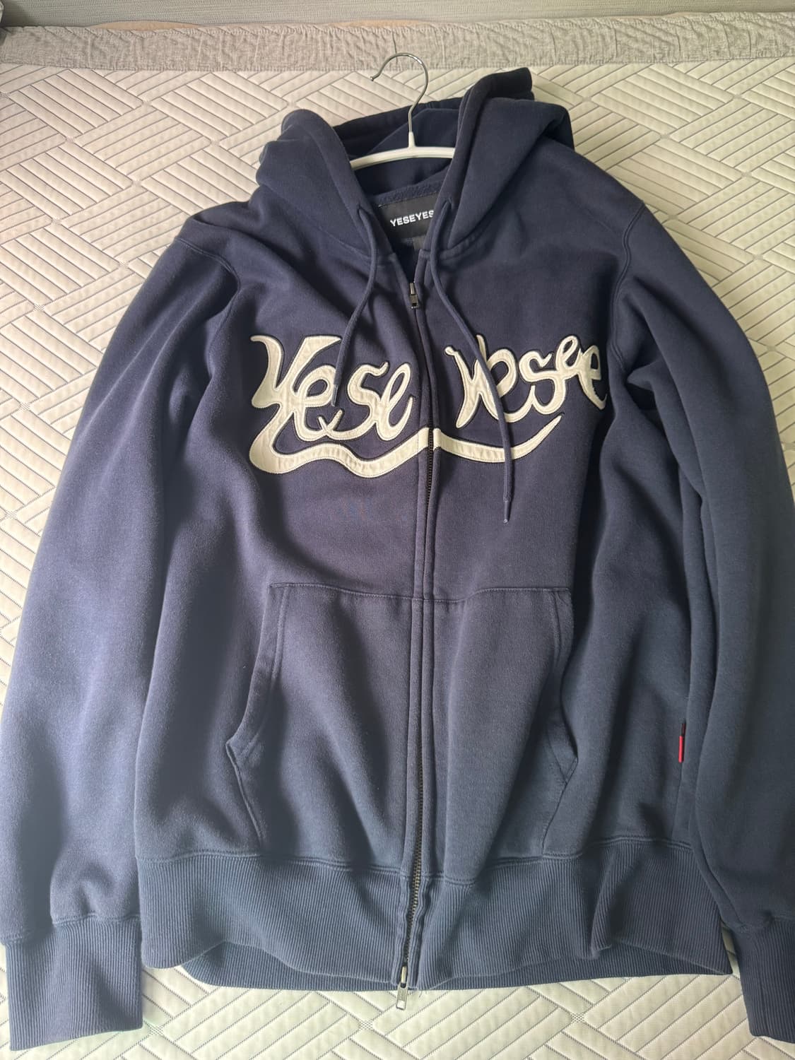 Yeseyesee 후드집업 네이비 상품이미지1
