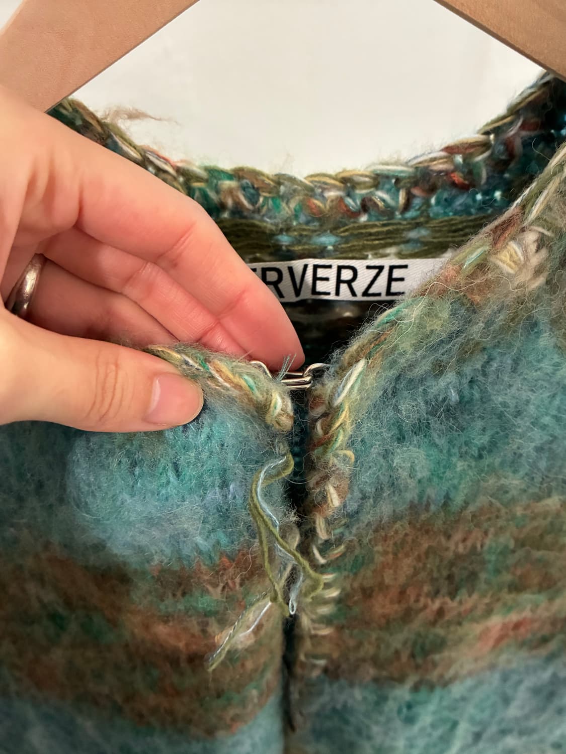 퍼버즈 니트 베스트 상품이미지6