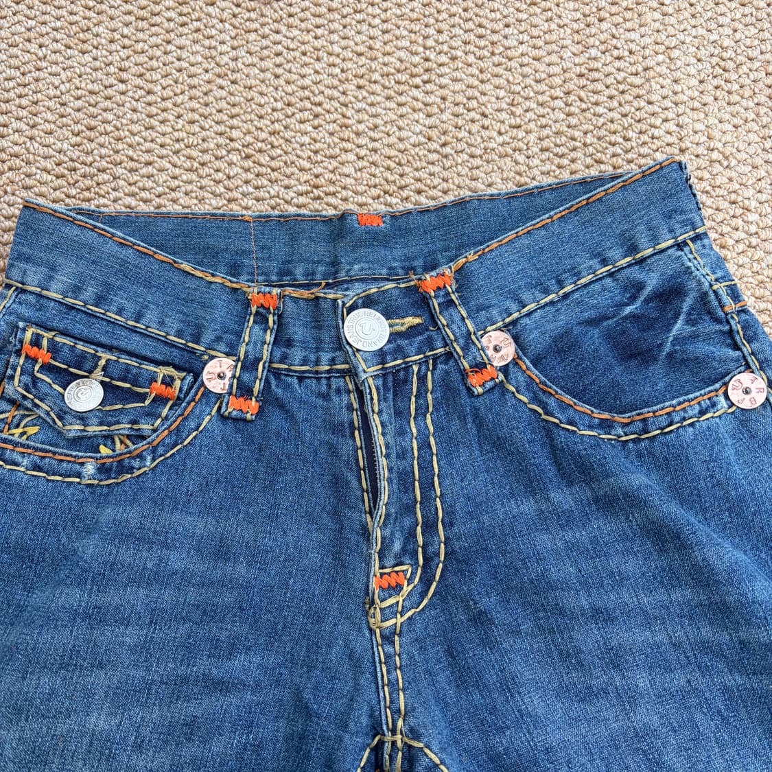 USA 트루릴리전 데미지 워싱 부츠컷 데님 팬츠 상품이미지5