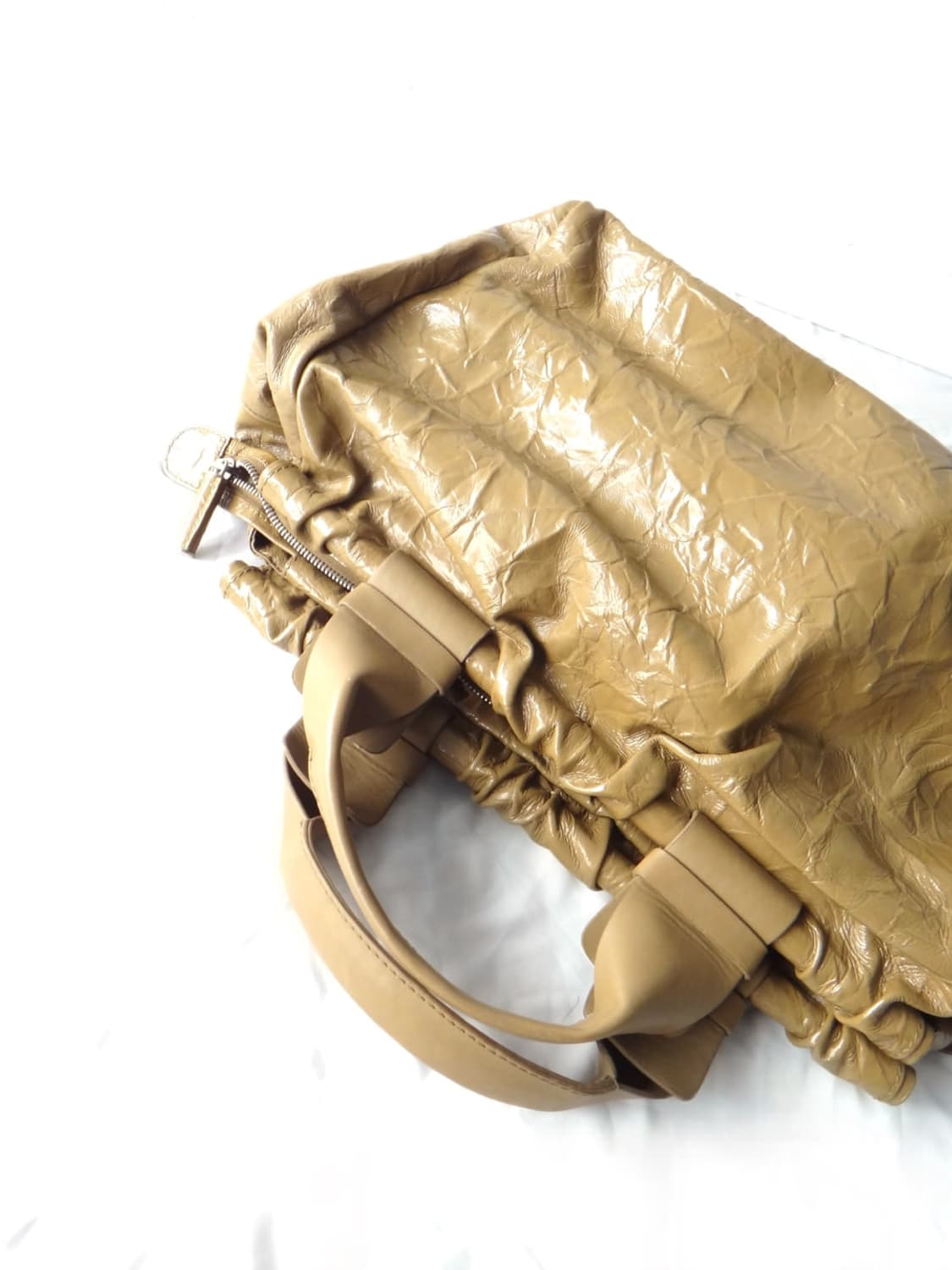 CALVIN KLEIN dumpling gloosy bag / musta 상품이미지3