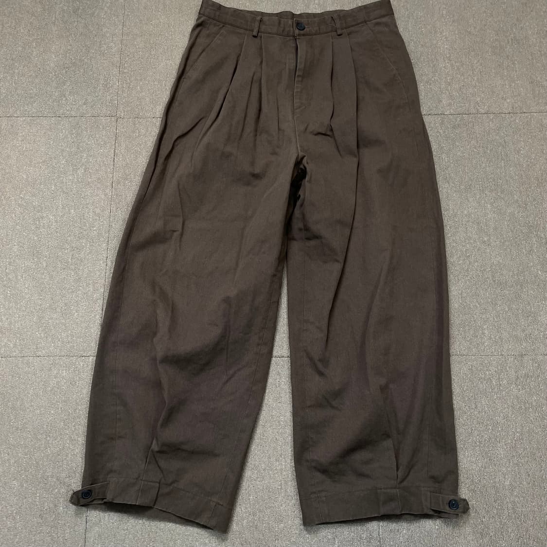 UNFAIRE 투턱 벌룬 팬츠  상품이미지1