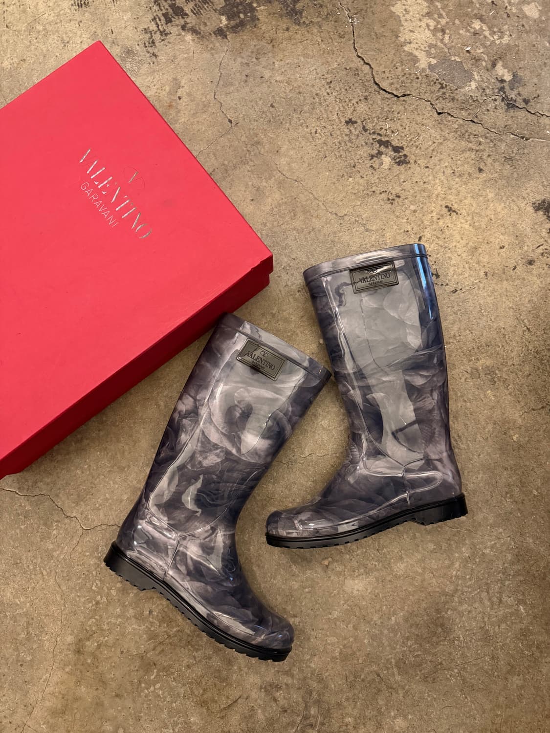 발렌티노 로즈 패턴 레인 부츠  상품이미지3