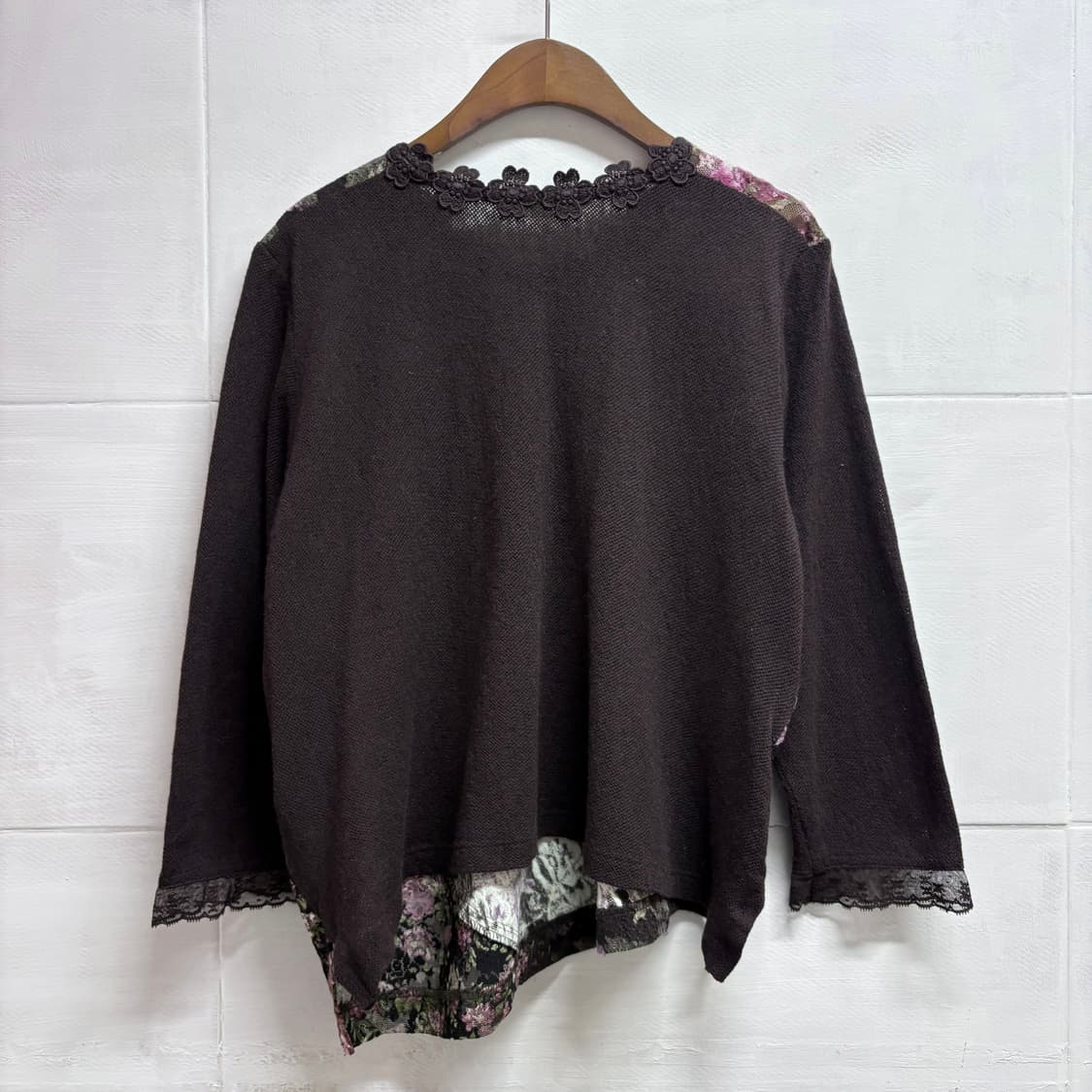 플라워 레이스 패치 브라운 블라우스 JPN 상품이미지5